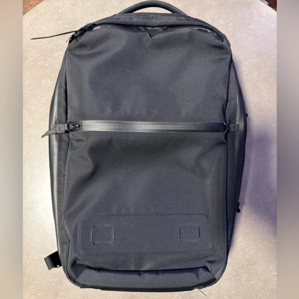 Black Ember Citadel R3 25L backpack